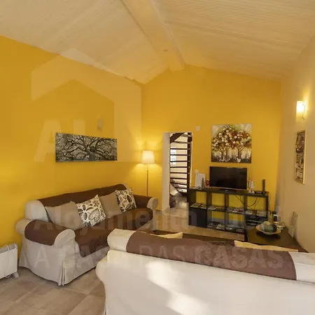 Casa Aconchego By Acasadascasas Дом отдыха Мафра